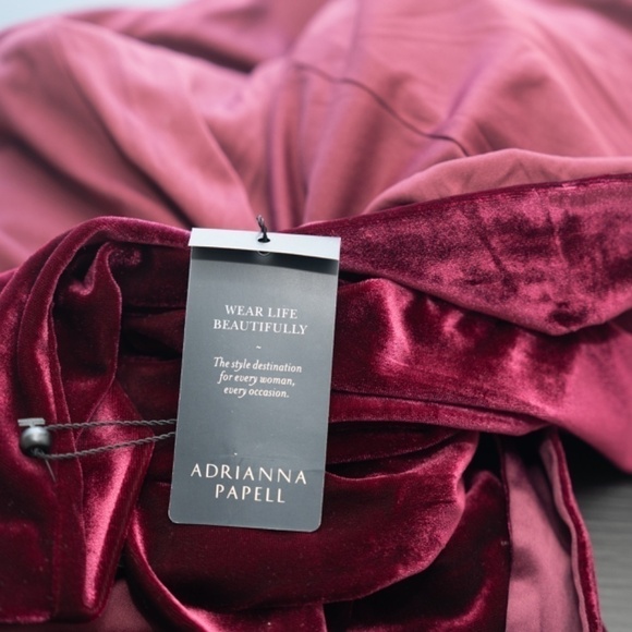 Adrianna Papell. Velvet Satin Lapel Tuxedo Jacket. - Picture 5 of 12